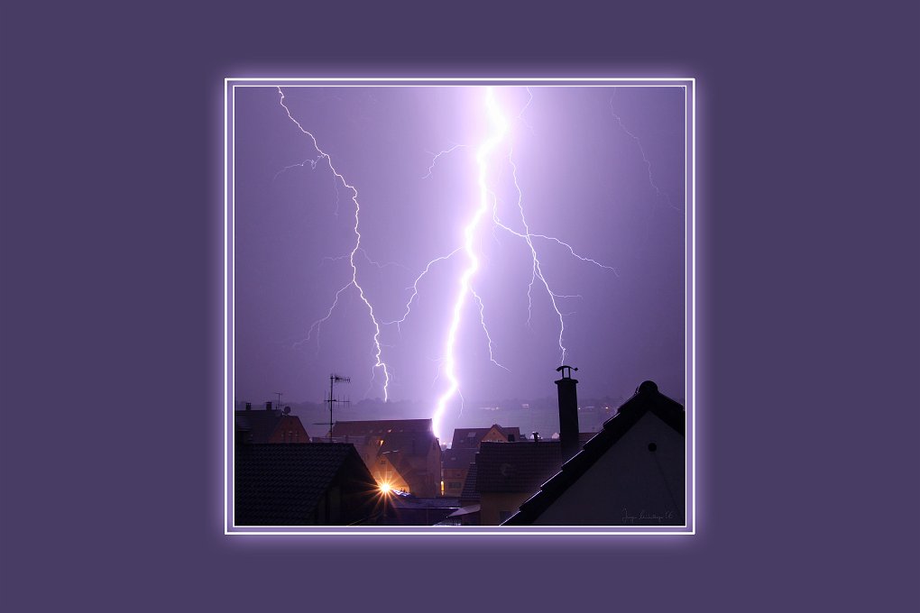 01Blitzeinschlag.jpg