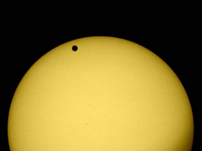 Venustransit0604A22_fHP02